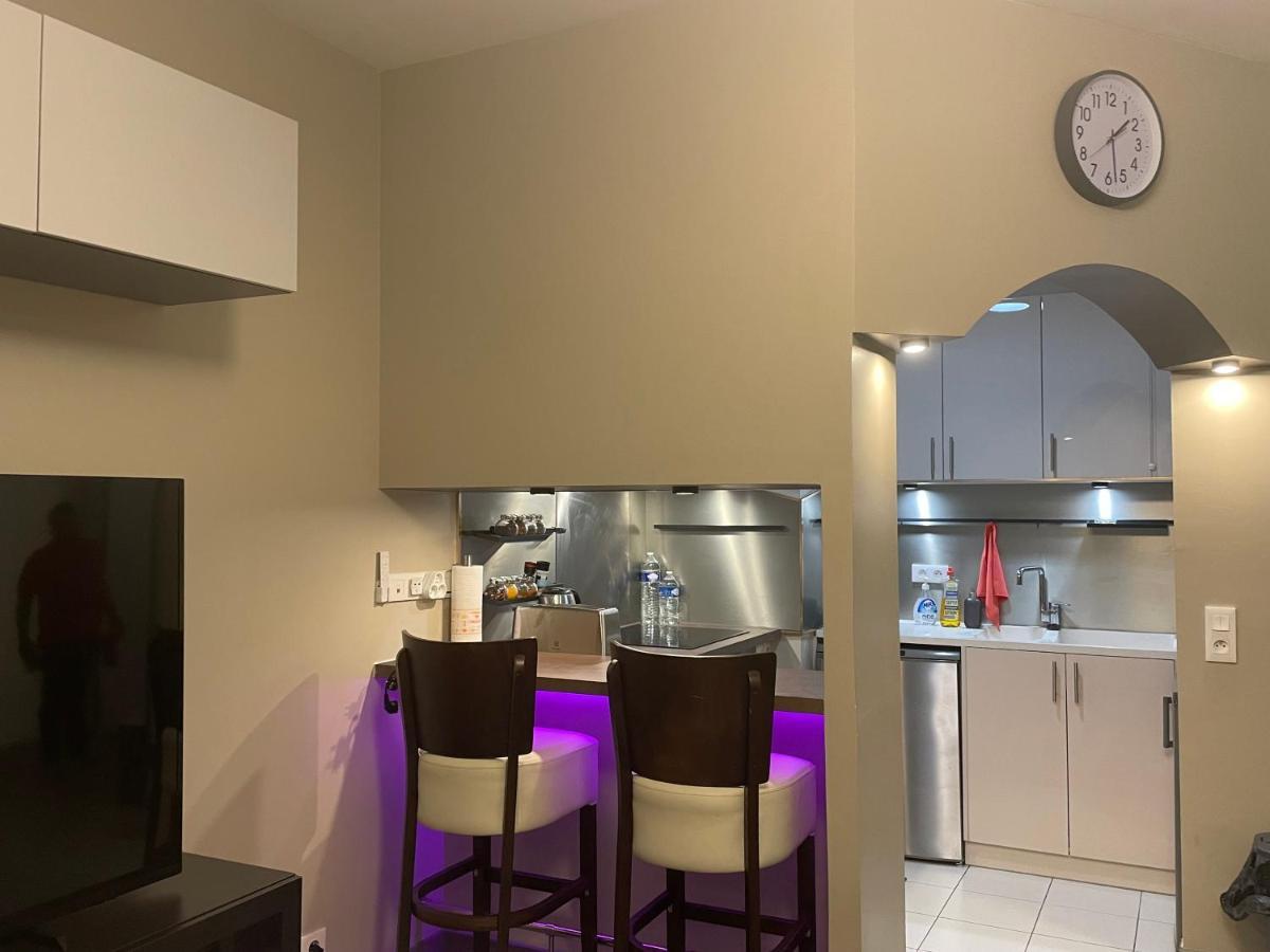 Luxurious Flat In Bondy, Lägenhet Exteriör bild